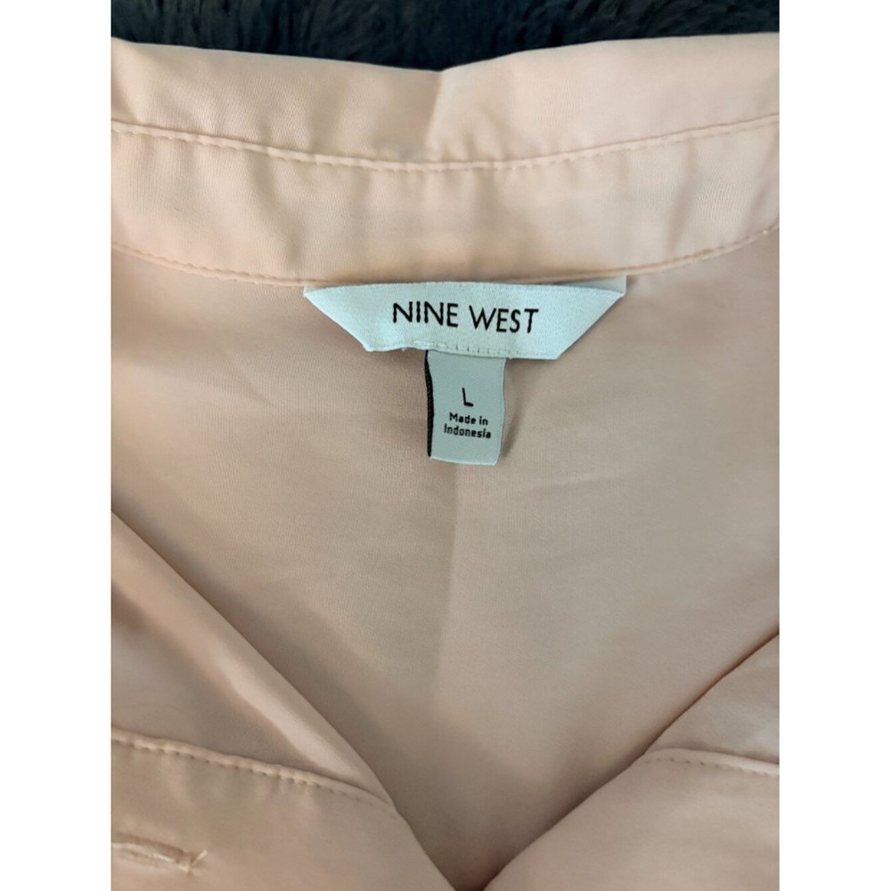 Nine West Blush Pink Button Up Blouse Womens L Long Sleeve Career Shirt Pocket - Picture 3 of 10
